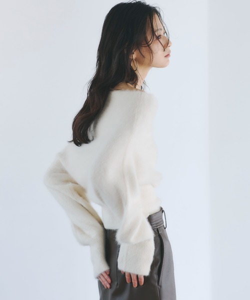 ラクーンフォックスオフショルニットプルオーバー（ニット/セーター