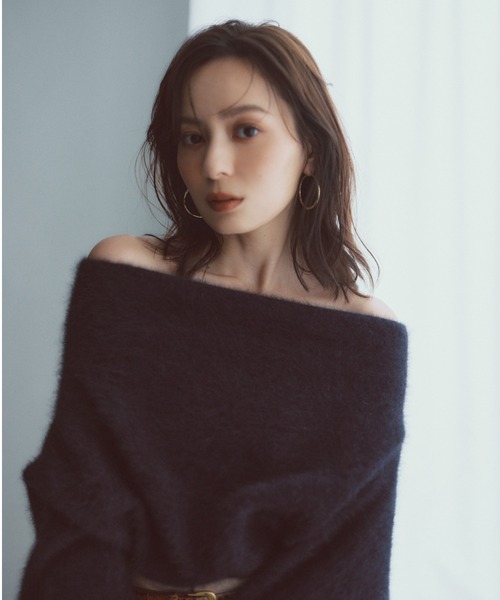 ラクーンフォックスオフショルニットプルオーバー（ニット/セーター