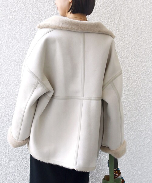 SHIPS（シップス）の「フェイク ムートン ジップ コート（ムートンコート・レディース・ブラック/ナチュラル・ONE SIZE）」の9枚目の写真