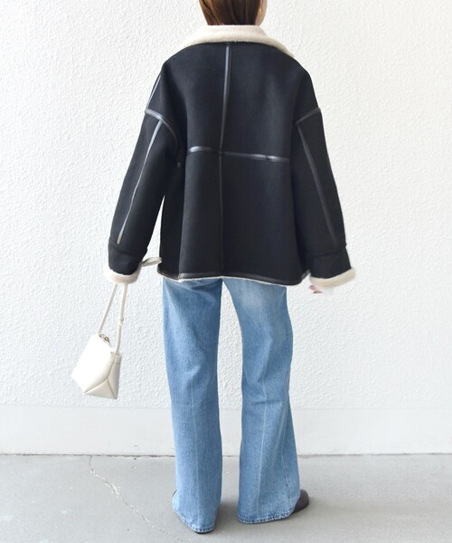 SHIPS（シップス）の「フェイク ムートン ジップ コート（ムートンコート・レディース・ブラック/ナチュラル・ONE SIZE）」の20枚目の写真