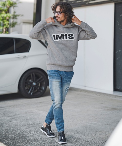 1minute 1second(ワンミニットワンセカンド)の「mpa3958-cardboard hoodie with 1M1S chenille embroidered patch パーカー(1M25F230)(パーカー・メンズ・ネイビー/トップグレー/ブラック・XL/L/M/S)」の11枚目の写真