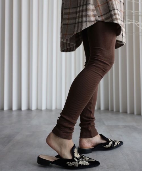 YENNA（イェンナ）の「【ロングリブレギンス/トレンカ】スーパーストレッチ素材（レギンス/スパッツ・レディース・ブラウン/ブラック/グレー/アイボリー・FREE）」の21枚目の写真