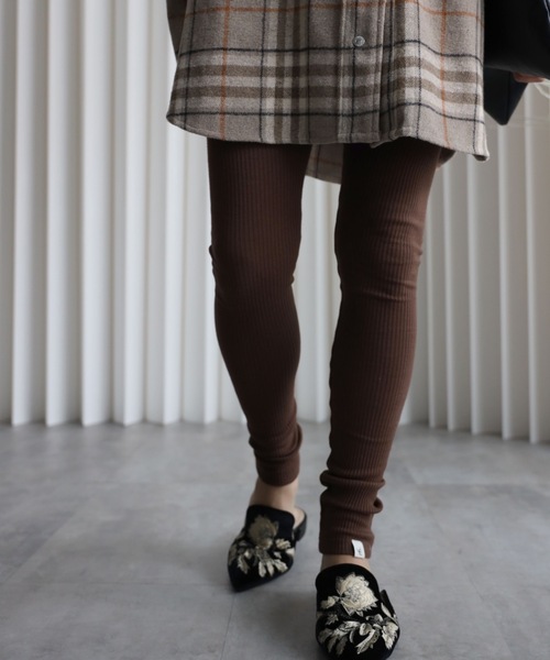 YENNA（イェンナ）の「【ロングリブレギンス/トレンカ】スーパーストレッチ素材（レギンス/スパッツ・レディース・ブラウン/ブラック/グレー/アイボリー・FREE）」の18枚目の写真