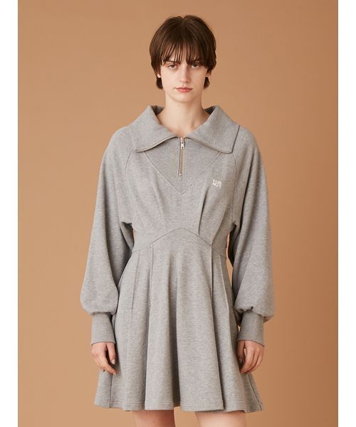 FURFUR（ファーファー）の「ハーフジップスウェットミニワンピース（ワンピース・レディース・ライム/グレー/ネイビー・F）」の2枚目の写真