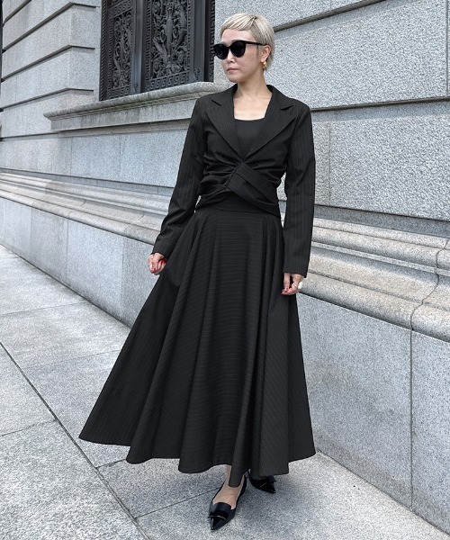 JENNE(ジェンヌ)の「ピンストライプジャケット(その他アウター・レディース・チャコール/ブラック・LARGE/MEDIUM/SMALL)」の6枚目の写真
