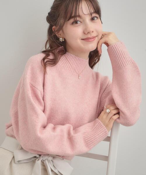 couture brooch（クチュールブローチ）の「【5色展開】やわらかヤクライクニット（ニット/セーター・レディース・アイボリー/パープル/サックスブルー/ベビーピンク/チャコールグレー・38/42/36）」の5枚目の写真