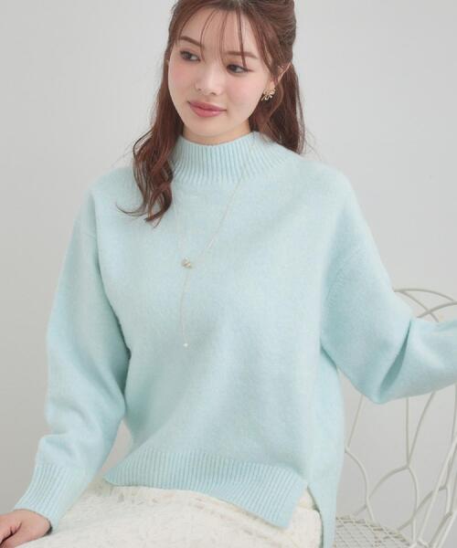 couture brooch（クチュールブローチ）の「【5色展開】やわらかヤクライクニット（ニット/セーター・レディース・アイボリー/パープル/サックスブルー/ベビーピンク/チャコールグレー・38/42/36）」の3枚目の写真