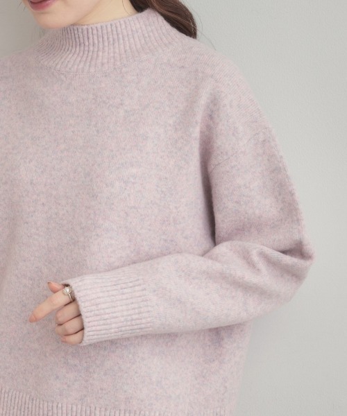couture brooch（クチュールブローチ）の「【5色展開】やわらかヤクライクニット（ニット/セーター・レディース・アイボリー/パープル/サックスブルー/ベビーピンク/チャコールグレー・38/42/36）」の8枚目の写真