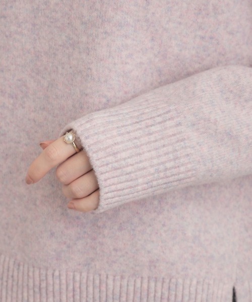 couture brooch（クチュールブローチ）の「【5色展開】やわらかヤクライクニット（ニット/セーター・レディース・アイボリー/パープル/サックスブルー/ベビーピンク/チャコールグレー・38/42/36）」の7枚目の写真