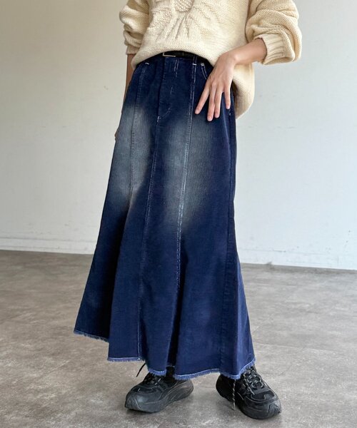 CPCM（シーピーシーエム）の「コーデュロイマーメイドスカート（スカート・レディース・ブラック/ブラウン/ネイビー・PS/FREE）」の2枚目の写真