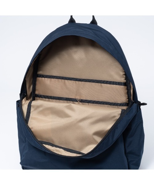 BEAMS DESIGN（ビームス デザイン）の「BEAMSDESIGN（ビームスデザイン）Diagonal　バックパック（バックパック/リュック・メンズ・ブラック/カーキ/オリーブ/ネイビー・FREE）」の20枚目の写真