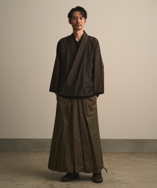 和ROBE（ワローブ）の「和ROBE / FIELD EASY HAKAMA（その他パンツ・メンズ・カーキ・2/3）」の8枚目の写真