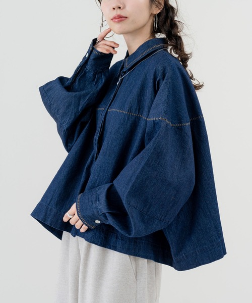 SABUROKU(サブロク)の「【SABUROKU】立体シルエットで魅せる 袖切替 デニム シャツ(シャツ/ブラウス・レディース・ブルー/アイボリー/ネイビー・M)」の18枚目の写真