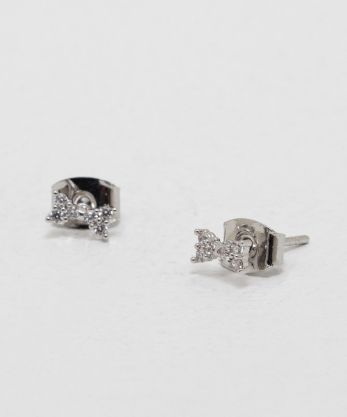 kirakiraShop(キラキラショップ)の「ストーン付き ミニ リボン ピアス(ピアス(両耳用)・レディース・シルバー/ゴールド・FREE)」の3枚目の写真