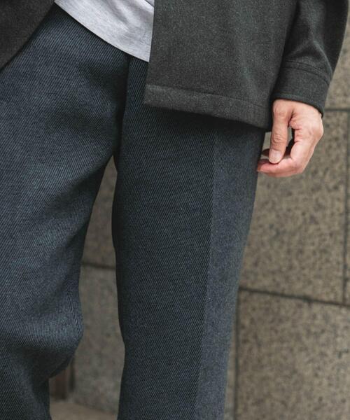 URBAN RESEARCH DOORS（アーバンリサーチドアーズ）の「『UR TECH』完声/暖 テーパードパンツ（その他パンツ・メンズ・ブラウン/チャコールグレー/ブルー・SMALL/MEDIUM/LARGE/X-LARGE）」の11枚目の写真