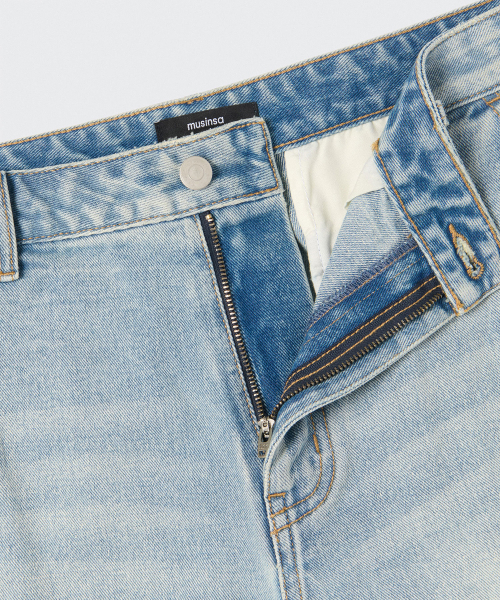 MUSINSA STANDARD（ムシンサスタンダード）の「ビッグブラシカーゴバミューダデニムパンツ[スカイブルー]（デニムパンツ・メンズ・その他・30/31/33/26/27/28/40/38/42/36/34/32/29）」の3枚目の写真