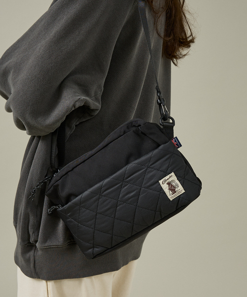COBMASTER(コブマスター)の「【COBMASTER/コブマスター】QLT ALT SHOULDERBAG/ショルダーバッグ/お出かけ/81357500/バッグ/キルト【WEB限定】(トートバッグ・レディース・ブラック/カーキ・フリー)」の2枚目の写真