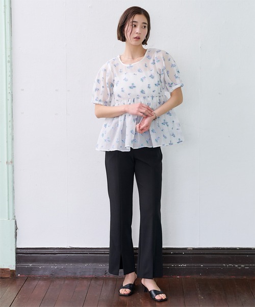 UR'S(ユアーズ)の「フラワーシアーパフブラウス(シャツ/ブラウス・レディース・パープル/ブルー/グリーン・L/M/S)」の14枚目の写真