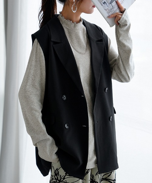 HUG.U(ハグユー)の「<選べる4ネック> 柔らか。 防汚加工 インナー(Tシャツ/カットソー・レディース・ブラック系その他2/ブルー系その他2/ブルー系その他3/ブラック/グレー系その他/イエロー系その他/ライトブルー/ライトイエロー/ホワイト系その他2/ブラック系その他3/グレー系その他6/イエロー系その他2/レッド系その他2/ブラック系その他/ブルー系その他/グレー系その他2/グレー系その他3/グレー系その他4/グレー系その他5/ダークグレー/イエロー系その他3/レッド系その他3/ライトグレー/ホワイト系その他/レッド系その他/ホワイト系その他3/レッド/ホワイト・L/M)」の14枚目の写真