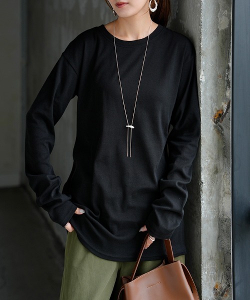 HUG.U(ハグユー)の「<選べる4ネック> 柔らか。 防汚加工 インナー(Tシャツ/カットソー・レディース・ブラック系その他2/ブルー系その他2/ブルー系その他3/ブラック/グレー系その他/イエロー系その他/ライトブルー/ライトイエロー/ホワイト系その他2/ブラック系その他3/グレー系その他6/イエロー系その他2/レッド系その他2/ブラック系その他/ブルー系その他/グレー系その他2/グレー系その他3/グレー系その他4/グレー系その他5/ダークグレー/イエロー系その他3/レッド系その他3/ライトグレー/ホワイト系その他/レッド系その他/ホワイト系その他3/レッド/ホワイト・L/M)」の6枚目の写真
