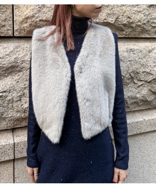 値下げ！美品！マリードールファーベスト MARIED'OR/マリードール】上質ミンク調Vネックバルーンファーベスト