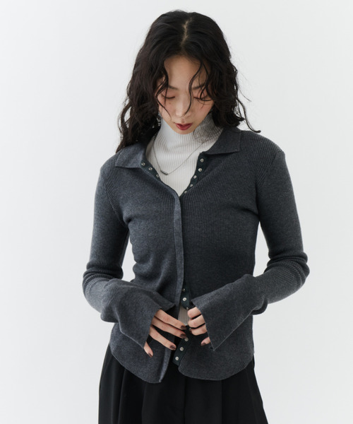NUJOH(ヌゾ)の「Volume Sleeve Knit Top / ボリュームスリーブニットトップ(カーディガン/ボレロ・レディース・ベージュ/ブラック/チャコールグレー・FREE)」の16枚目の写真