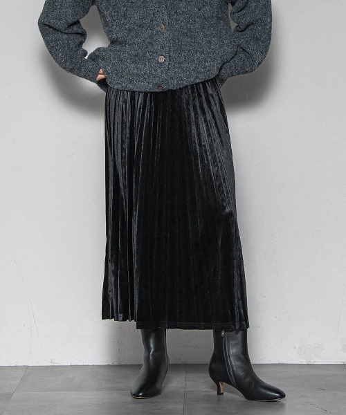 MAYSON GREY(メイソングレイ)の「【WEB限定】ストレッチベロアプリーツスカート≪手洗い可能≫(スカート・レディース・チャコールグレー/ブラック/ブラウン・M)」の15枚目の写真