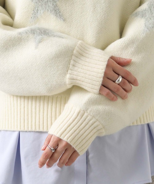 Gready Brilliant（グレディブリリアン）の「ファースタージャガードクルーネックニット（ニット/セーター・レディース・ホワイト×グレー/グレー系・FREE）」の10枚目の写真