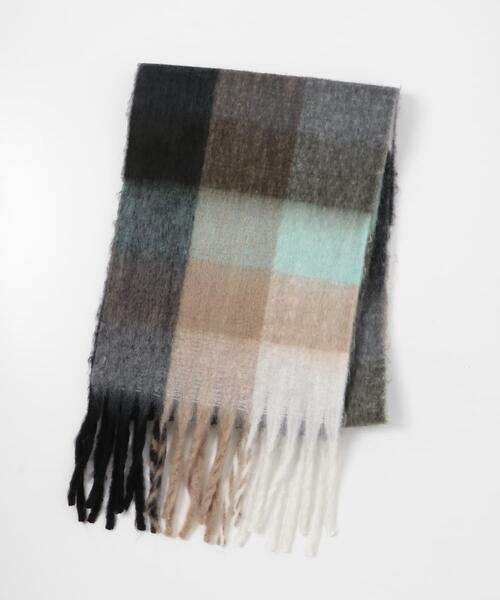 URBAN RESEARCH Sonny Label（アーバンリサーチサニーレーベル）の「フラッフィーボリュームチェックマフラー（マフラー・レディース・グリーン系その他/オレンジ系その他/ブラウン系その他・ONE）」の8枚目の写真