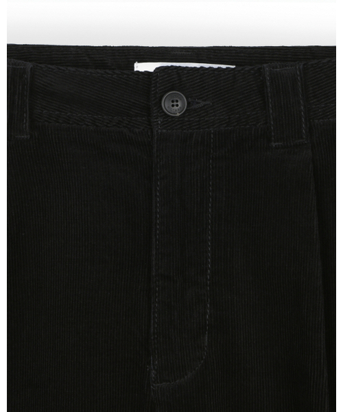 BESLOW(ビースロー)の「CORDUROY TWO TUCK PANTS BLACK(その他パンツ・メンズ・その他・28/30/32/34)」の2枚目の写真