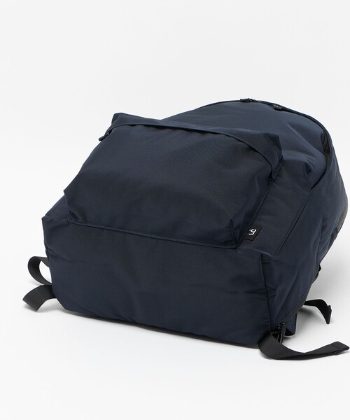 UNITED ARROWS（ユナイテッドアローズ）の「＜LC by LOWERCASE＞DAYPACK LC01/バックパック（バックパック/リュック・メンズ・ブラック/ネイビー・FREE）」の8枚目の写真