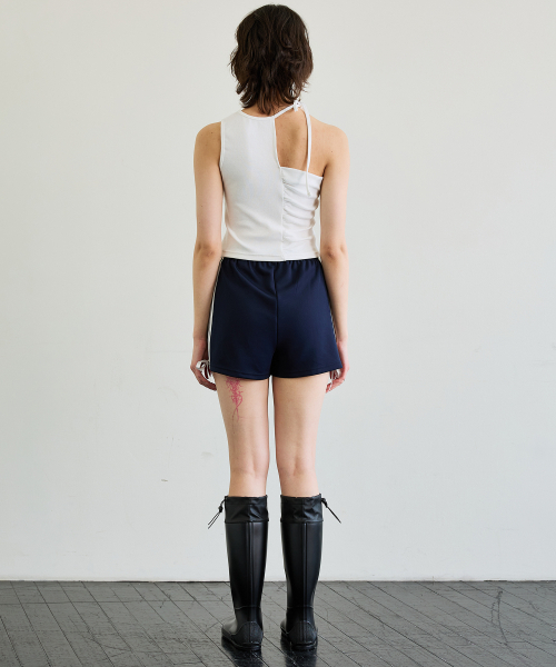 ARI（アリ）の「BEBE UNBALANCE SLEEVELESS TOP / WHITE（Tシャツ/カットソー・レディース・ホワイト・FREE）」の4枚目の写真