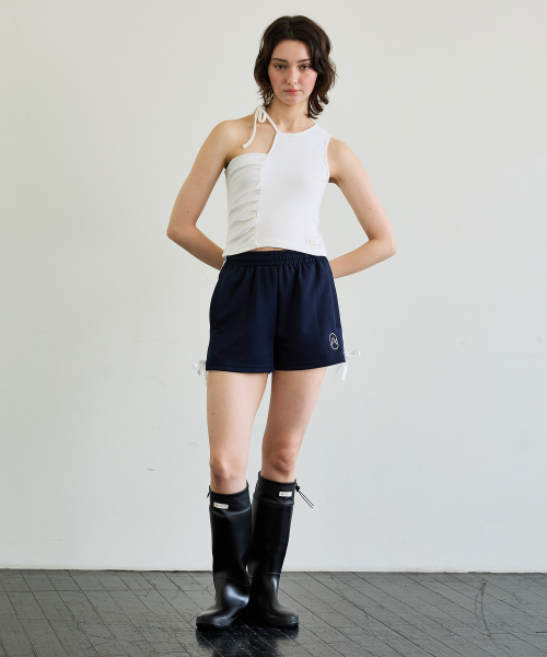 ARI（アリ）の「BEBE UNBALANCE SLEEVELESS TOP / WHITE（Tシャツ/カットソー・レディース・ホワイト・FREE）」の5枚目の写真