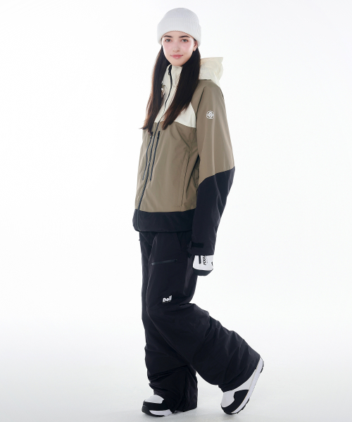 DOLL OUTERWEAR（ドラ アウターウェア）の「2425 ボニータジャケット&パンツ ボードウェアセット カーキ 男女共用（セットアップ・レディース・その他・MEDIUM/LARGE/X-SMALL/SMALL/X-LARGE）」の7枚目の写真
