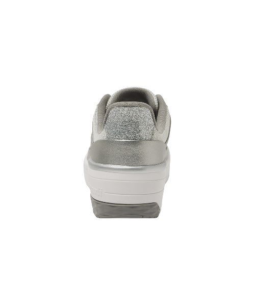 le coq sportif(ルコックスポルティフ)の「ルコックスポルティフ/LCS セーヴル リフト II SI さっと履けるシューズ /防水設計/消臭 LU6SRS03LZ(スニーカー・レディース・グレー×ホワイト/シルバーグレー・24.5cm/24.0cm/23.5cm/23.0cm/25.0cm/22.5cm)」の5枚目の写真