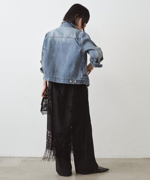 LOUNGEDRESS(ラウンジドレス)の「ヴィンテージライクデニムジャケット(デニムジャケット・レディース・ブルー・FREE)」の6枚目の写真