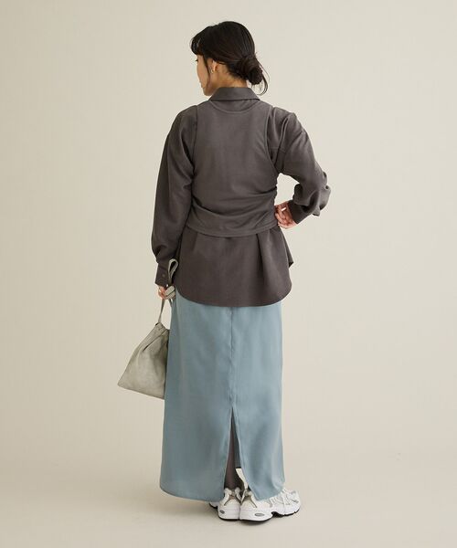 CRAFT STANDARD BOUTIQUE（クラフトスタンダードブティック）の「2点セット/レイヤードタンクトップシャツ（シャツ/ブラウス・レディース・ブラック/アイボリー/チャコールグレー・FREE）」の17枚目の写真