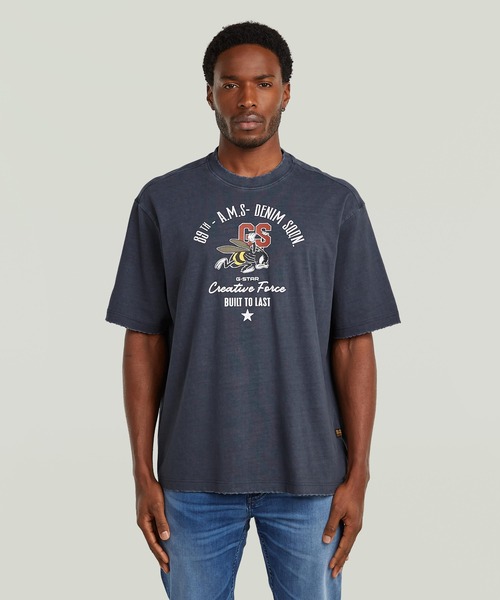 G-STAR（ジースター）の「Front Angry Bee T-Shirt/ヴィンテージライクダメージ加工キャラクター/マスコットTシャツ（Tシャツ/カットソー・メンズ・ブラウン系その他/ブルー系その他・SMALL/X-SMALL/MEDIUM/LARGE/X-LARGE）」の4枚目の写真