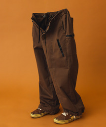 NULL（ヌル）の「NULL TOKYO / ヌル トウキョウ 別注 インサイド バギー チノ パンツ（チノパンツ）」