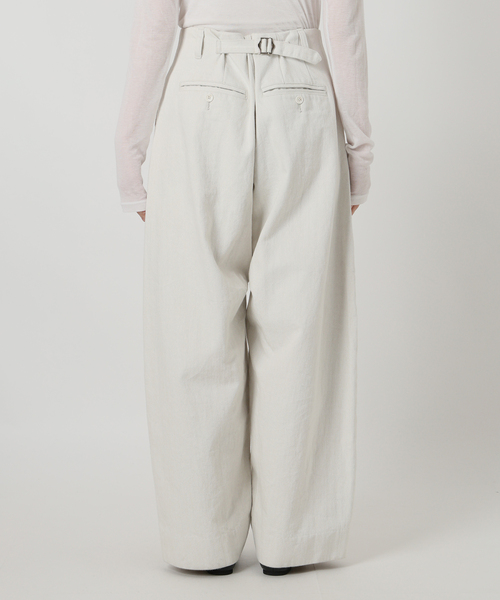 IENA（イエナ）の「バレルレッグデニム（デニムパンツ・レディース・ホワイト・38/36/34）」の17枚目の写真