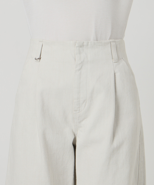 IENA（イエナ）の「バレルレッグデニム（デニムパンツ・レディース・ホワイト・38/36/34）」の19枚目の写真