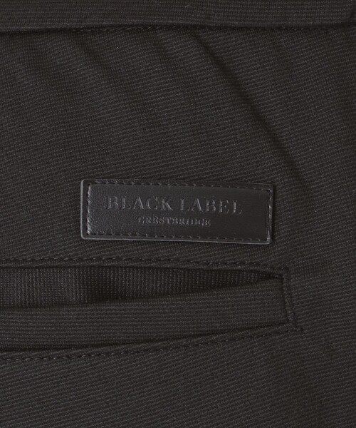 BLACK LABEL CRESTBRIDGE(ブラックレーベル・クレストブリッジ)の「【一部店舗限定】サイドラインチェックトラックパンツ(その他パンツ・メンズ・ブラック・M/L)」の4枚目の写真