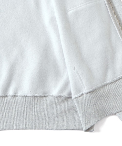 MFC STORE(エムエフシーストア)の「MFC STORE WEEKEND CLUB COLLEGE LOGO ZIP HOODIE(パーカー・メンズ・ブラック/アッシュ・S/M/L/XL)」の9枚目の写真