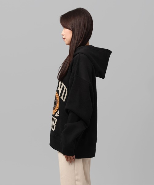 MFC STORE(エムエフシーストア)の「MFC STORE WEEKEND CLUB COLLEGE LOGO ZIP HOODIE(パーカー・メンズ・ブラック/アッシュ・S/M/L/XL)」の6枚目の写真