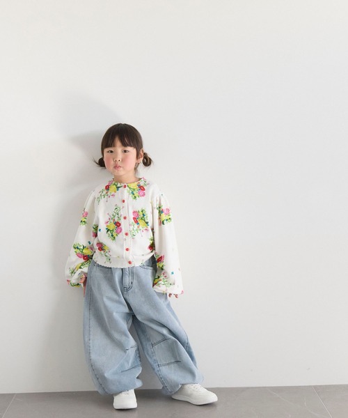 LOWRYS FARM(ローリーズファーム)の「デニムコクーンパンツ 631065(デニムパンツ・キッズ・ブルー/ブルー系その他・130cm/120cm/110cm/150cm/140cm)」の3枚目の写真