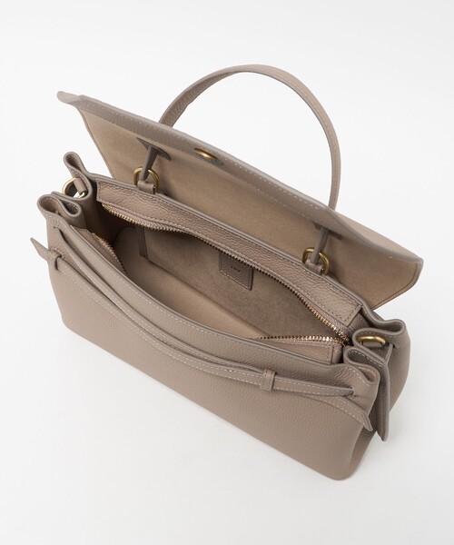 tov(トーヴ)の「<TOV>MIMI バッグ GRAND(ハンドバッグ・レディース・ベージュ/ブラック・FREE)」の12枚目の写真