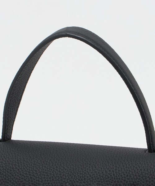 tov(トーヴ)の「<TOV>MIMI バッグ GRAND(ハンドバッグ・レディース・ベージュ/ブラック・FREE)」の18枚目の写真