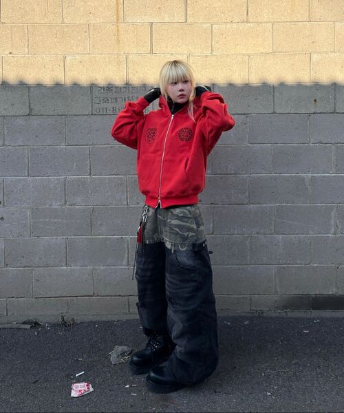 CRIGUN（クリガン）の「CLUB JERSEY ZIP-UP HOODIE RED（パーカー・レディース・レッド・MEDIUM/LARGE/X-LARGE/WS）」の14枚目の写真