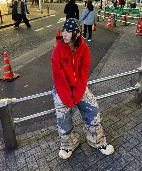 CRIGUN（クリガン）の「CLUB JERSEY ZIP-UP HOODIE RED（パーカー・レディース・レッド・MEDIUM/LARGE/X-LARGE/WS）」の15枚目の写真