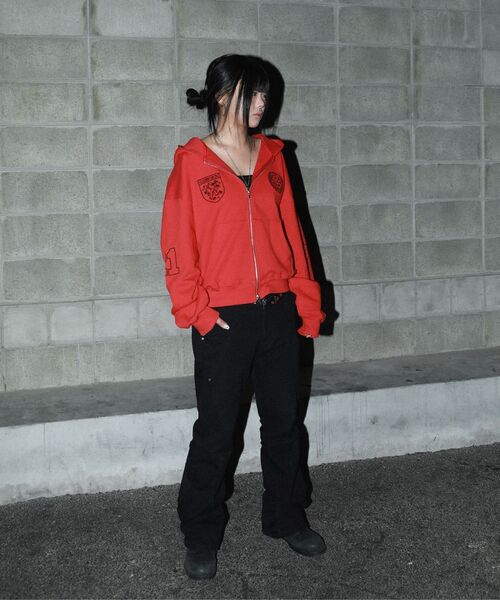 CRIGUN（クリガン）の「CLUB JERSEY ZIP-UP HOODIE RED（パーカー・レディース・レッド・MEDIUM/LARGE/X-LARGE/WS）」の20枚目の写真